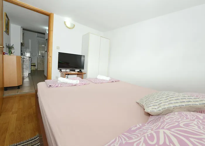 Sandra Apartment