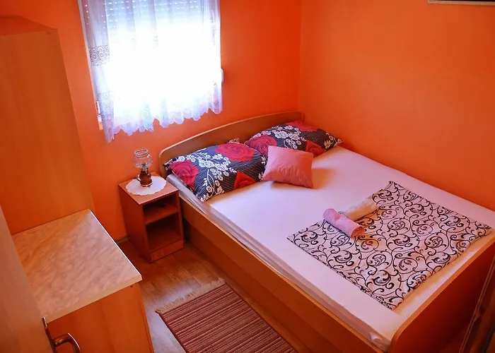 Sandra Apartment *