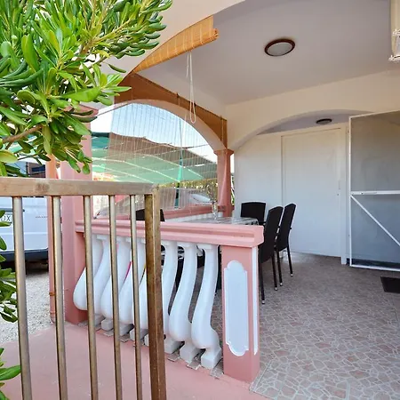 Apartman Sandra *